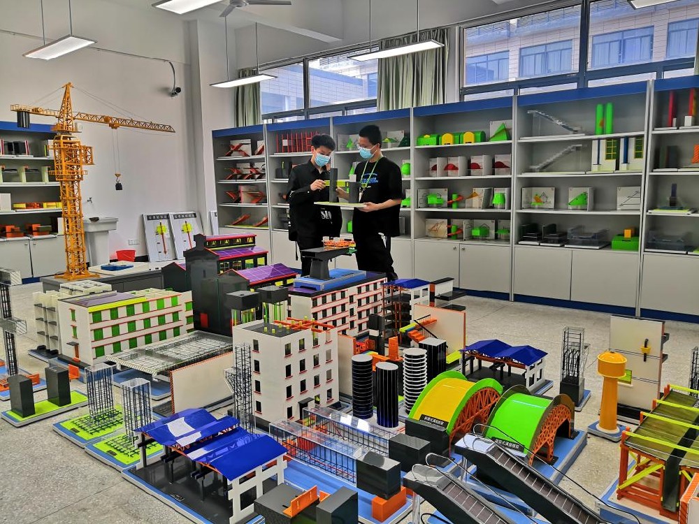 合肥工业学校建筑工程造价专业