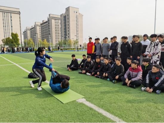 合肥工业学校运动训练专业